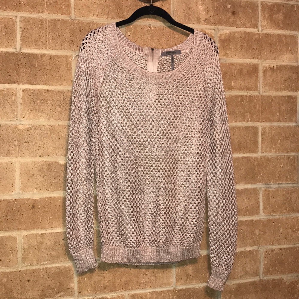 Glittery Mesh Buffalo Pull Over! ✨💖